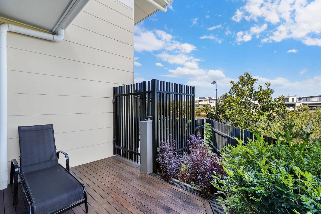 Welcoming Lakeside Getaway With Waterviews, Wifi, Pool & Park Mooloolaba Exterior foto